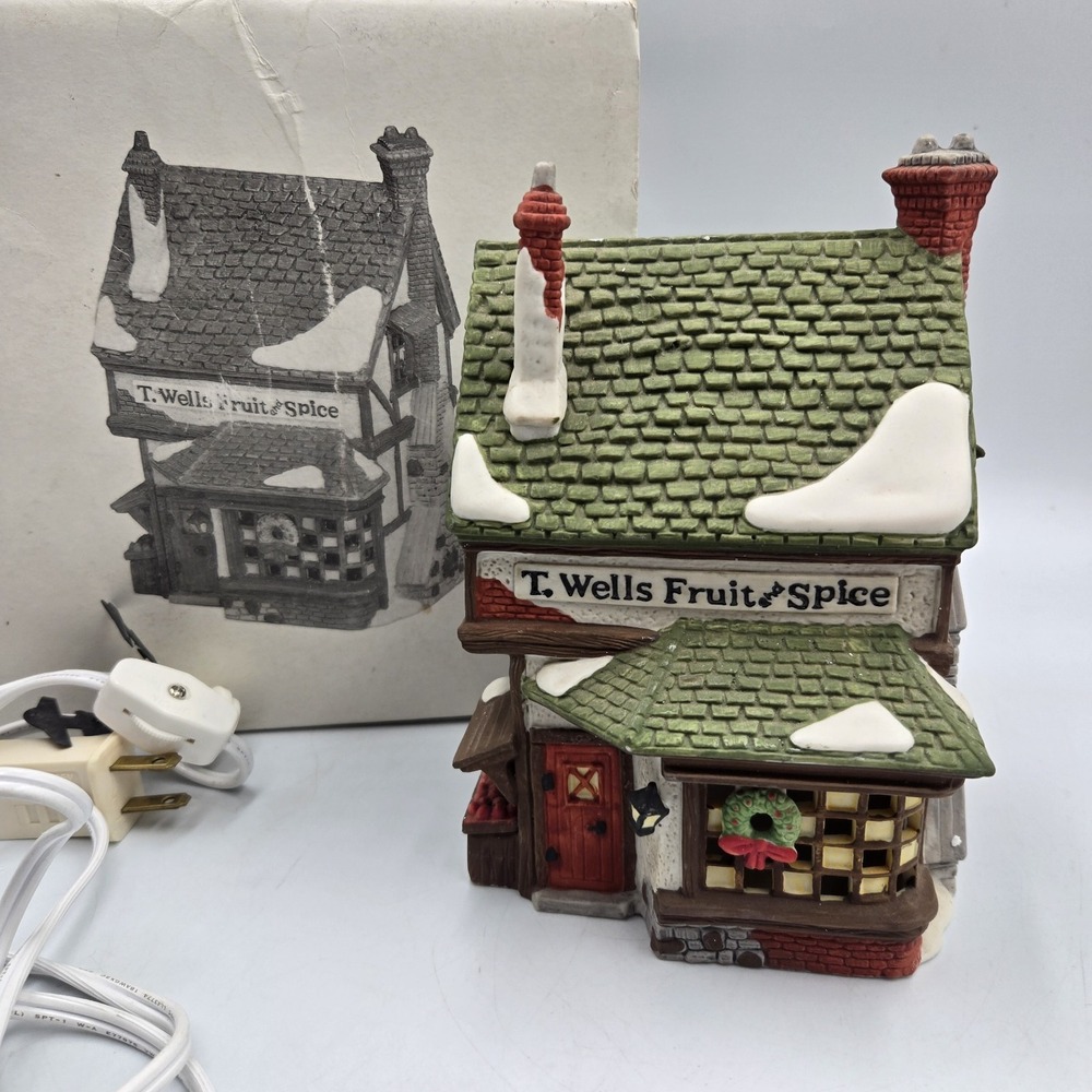 Department 56 T. Wells Fruit and Spice Shop Dickens Village 59242 Heritage 1988